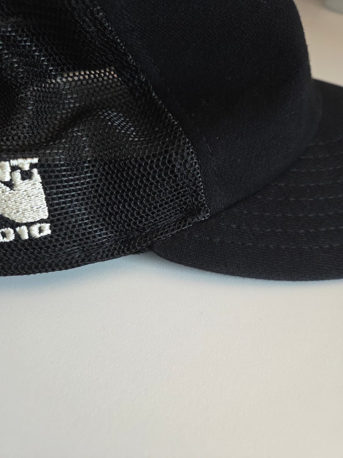 뉴에라 디스이즈네버댓 9fifty 트러커 캡 상품이미지10