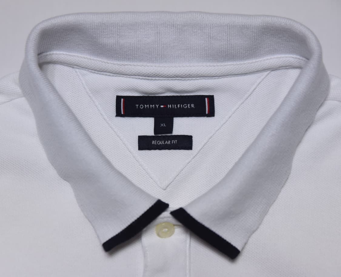 타미힐피거 화이트 반팔 카라티 XL 거의 새상품 상품이미지2