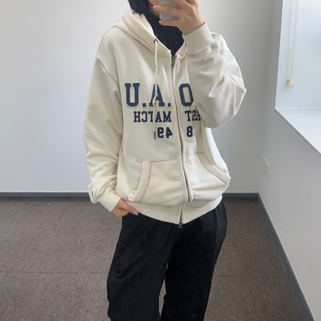 Who A U 후아유 네이비 로고 아이보리 후드집업 상품이미지2