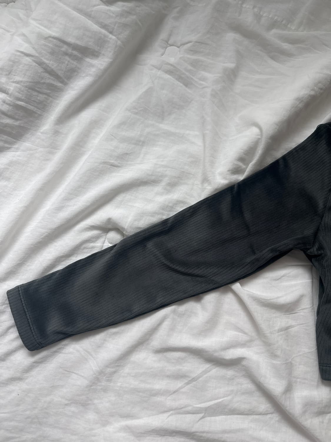 아디다스 크롭 벨벳 자켓 M 상품이미지5