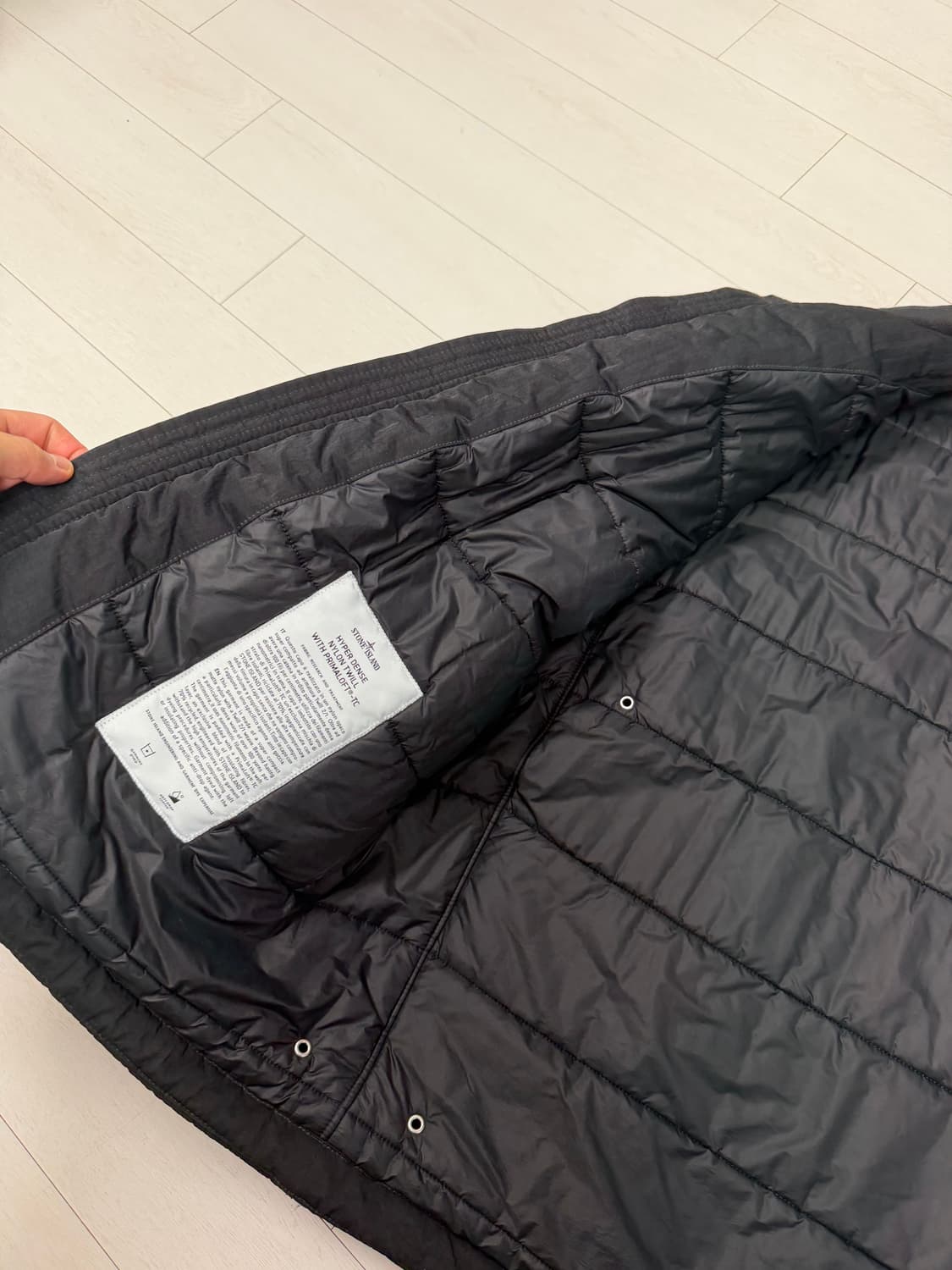 백화점판) 스톤아일랜드 하이퍼 덴스 프리마로프트 자켓 105 사이즈  상 상품이미지7