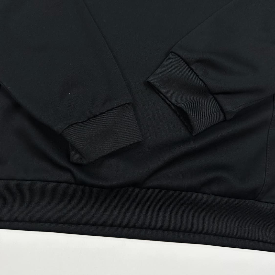 아디다스 스페인 국대 풋볼 블랙 쉘탑 (L) 상품이미지5