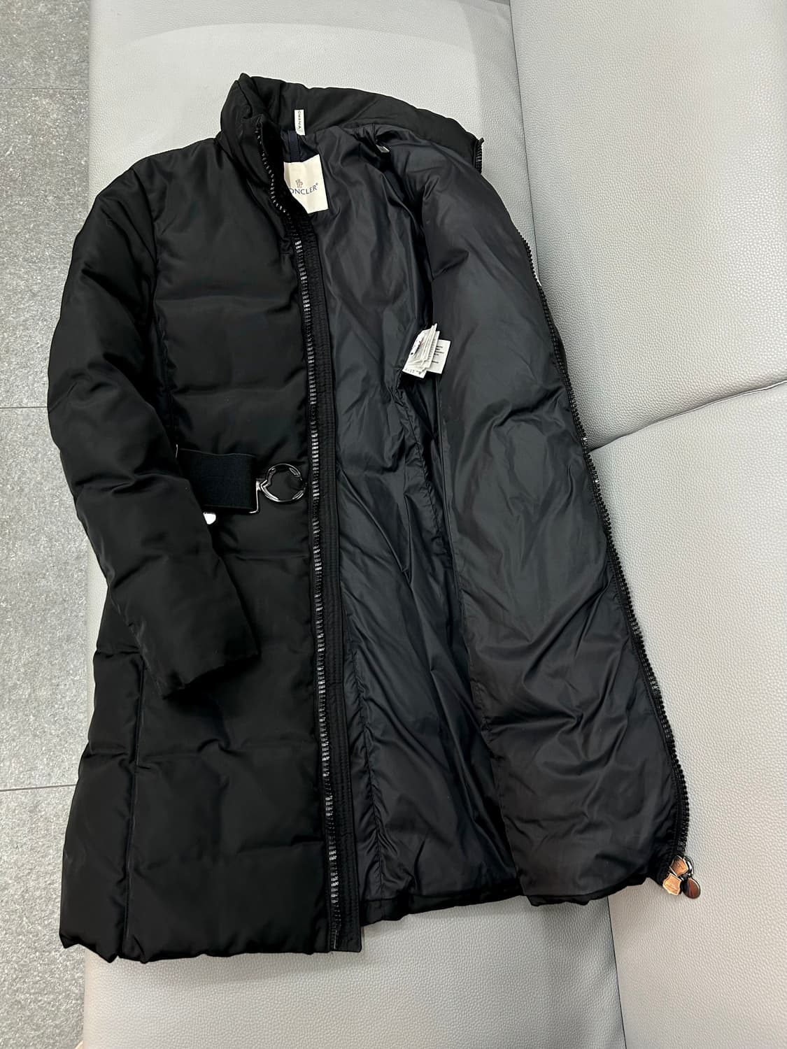 몽클레어 여성 블랙 롱패딩(1) 상품이미지7