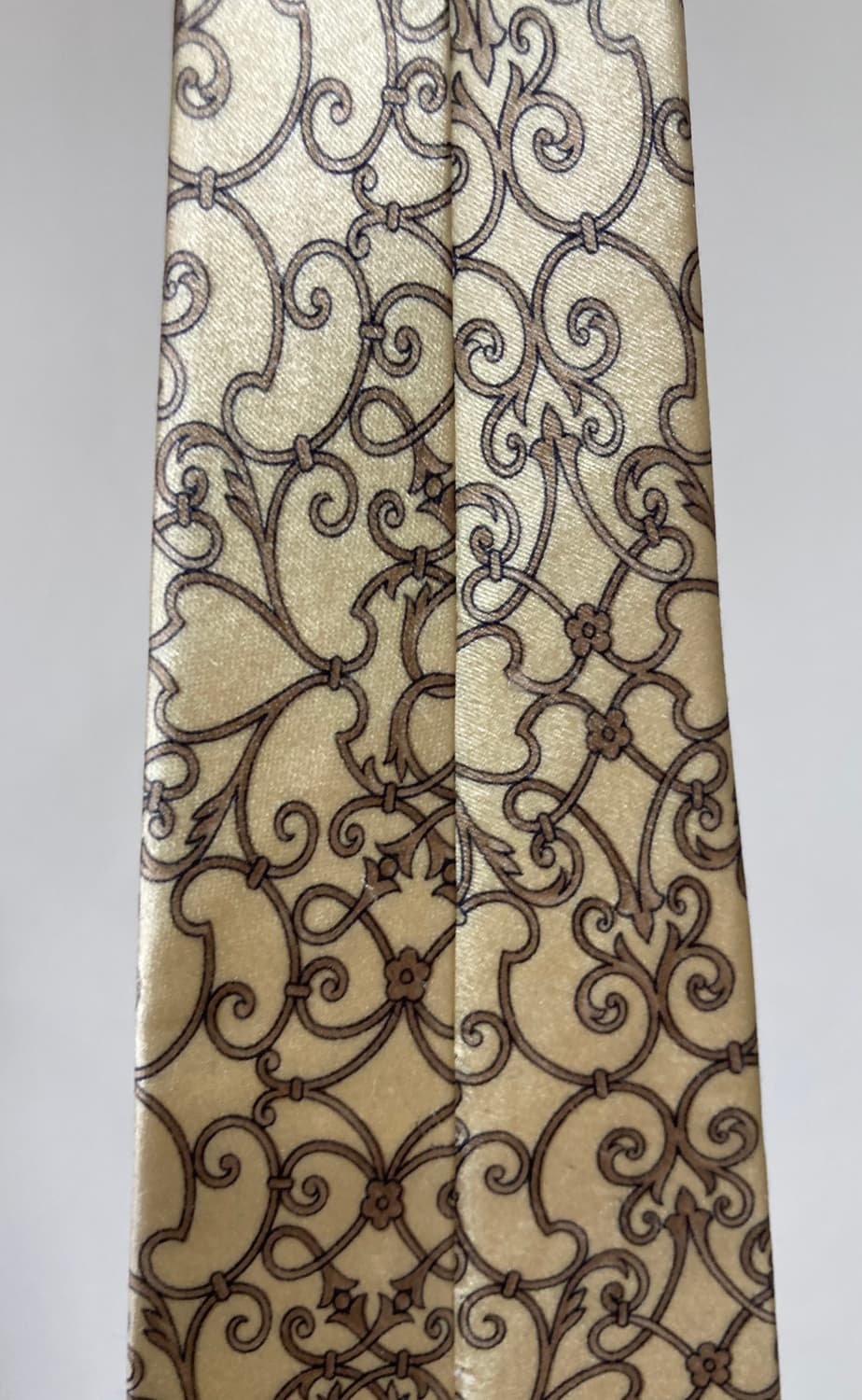 입생로랑 넥타이 상품이미지5