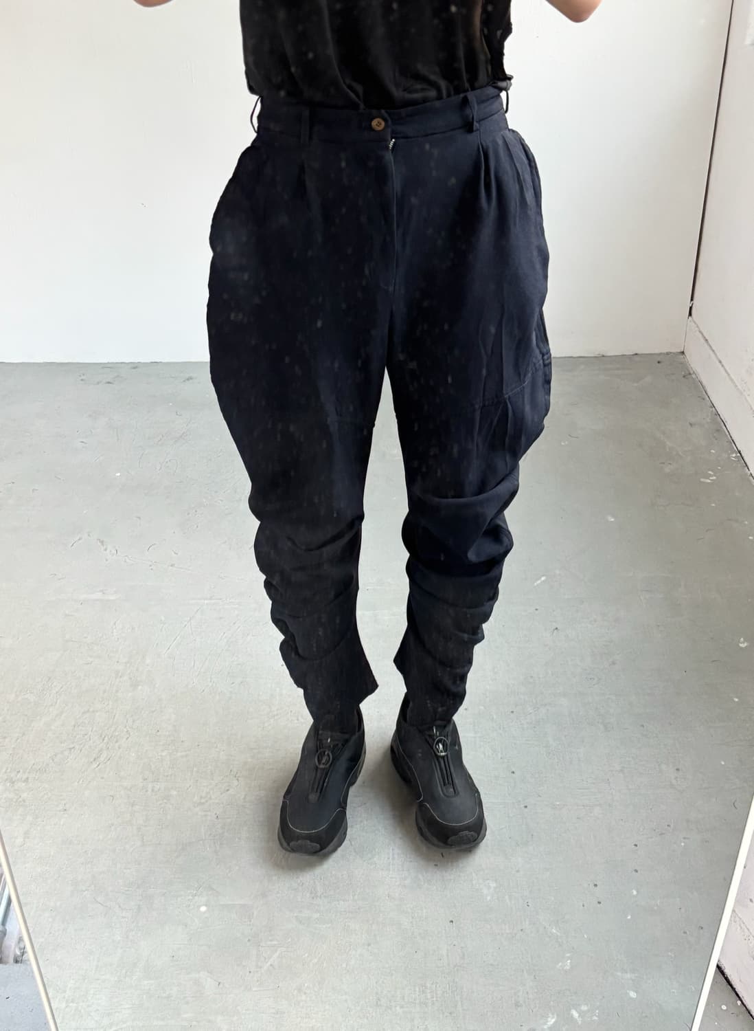 꼼데가르송 바나나 커브 팬츠 상품이미지1