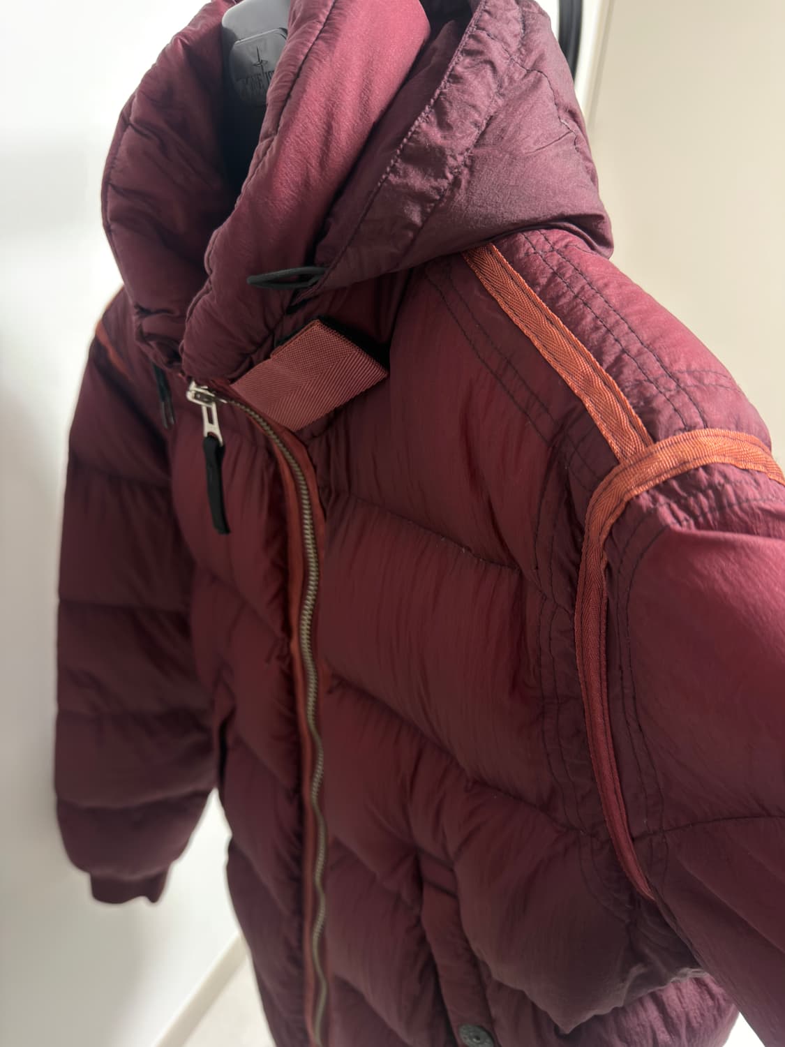 [초레어, 백화점판] 00‘s 스톤아일랜드 심리스 패딩 버건디 와인 L 상품이미지6