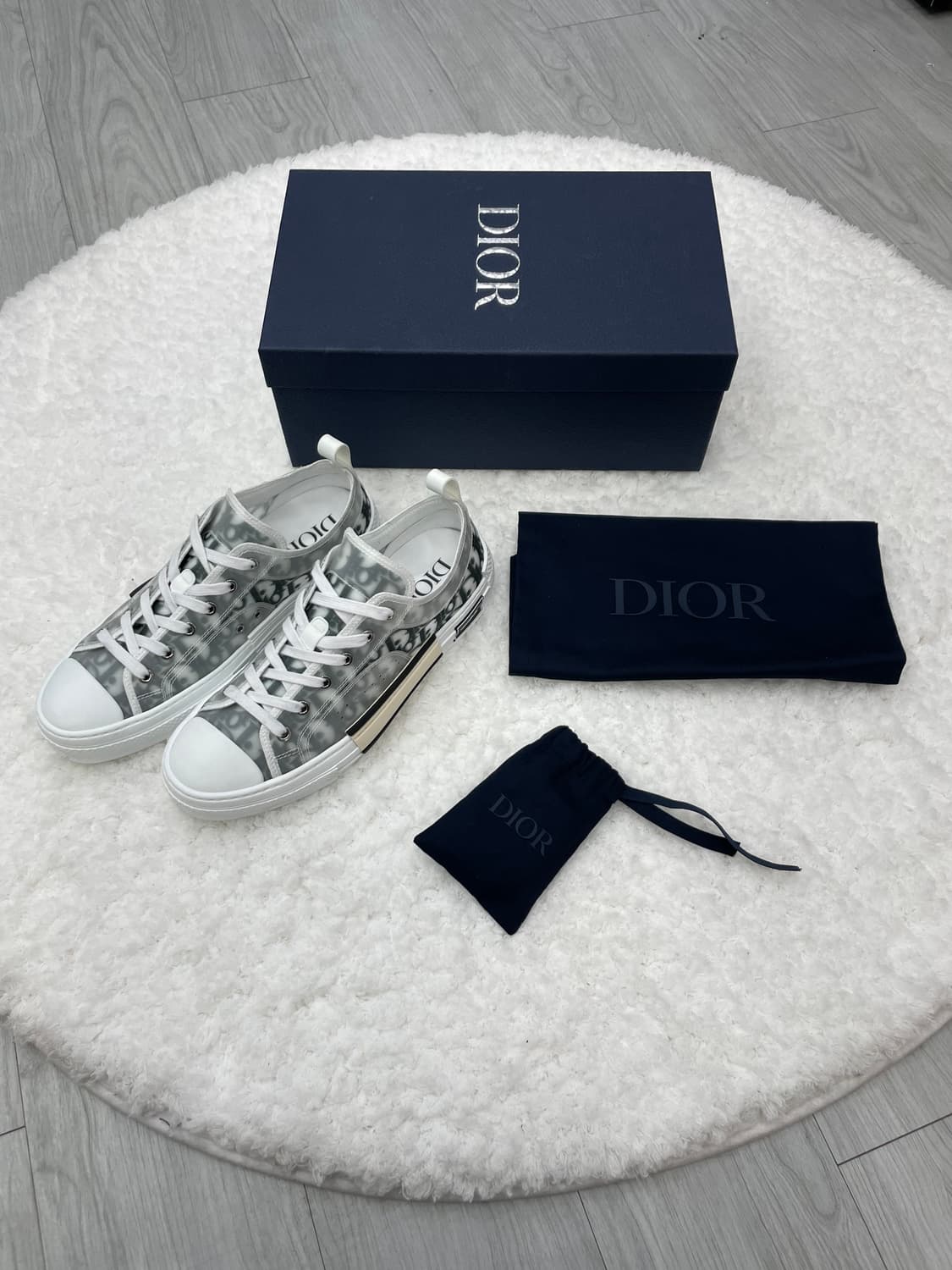 새상품) 디올 오블리크 B23 로우 스니커즈 42 사이즈🤍 상품이미지1