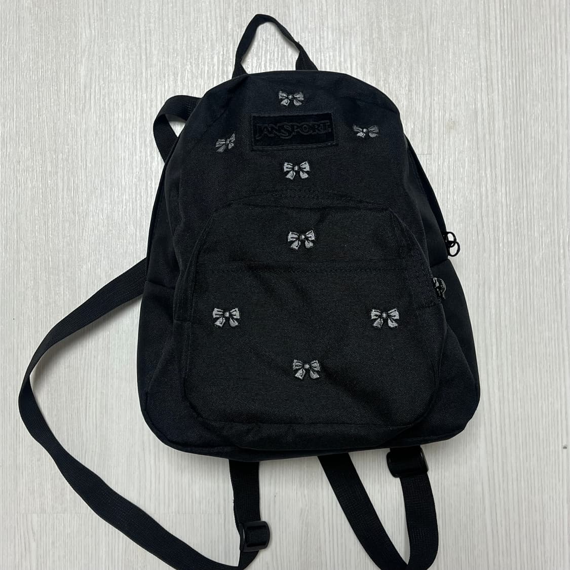 잔스포츠 하프파인트 미니 리본 백팩 상품이미지2