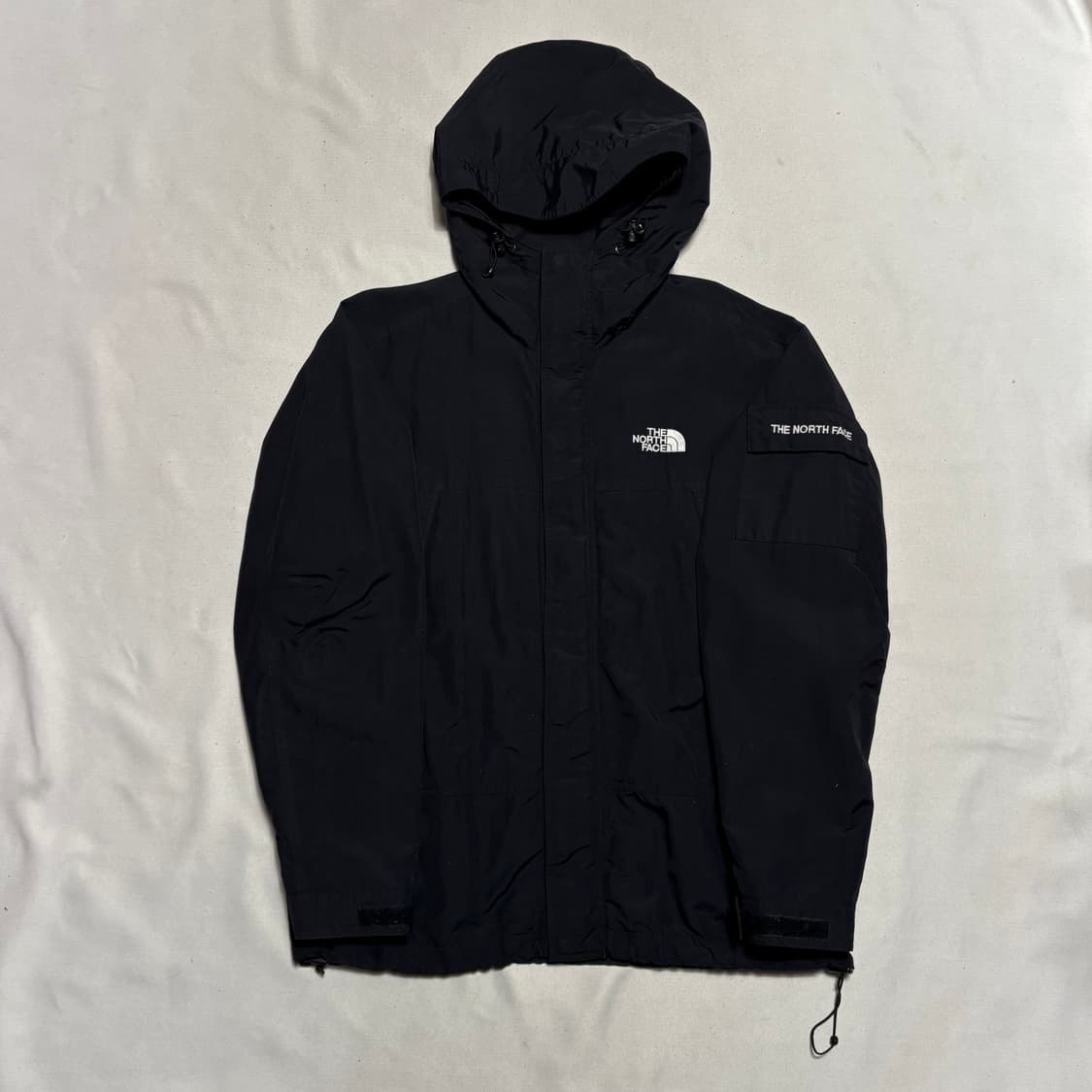 100 노스페이스 암포켓 블랙 바람막이 자켓 상품이미지2