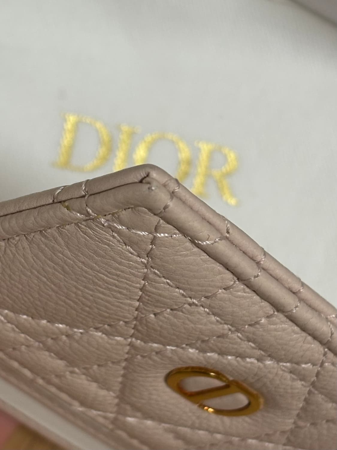 디올 카드지갑 파우더핑크 상품이미지4