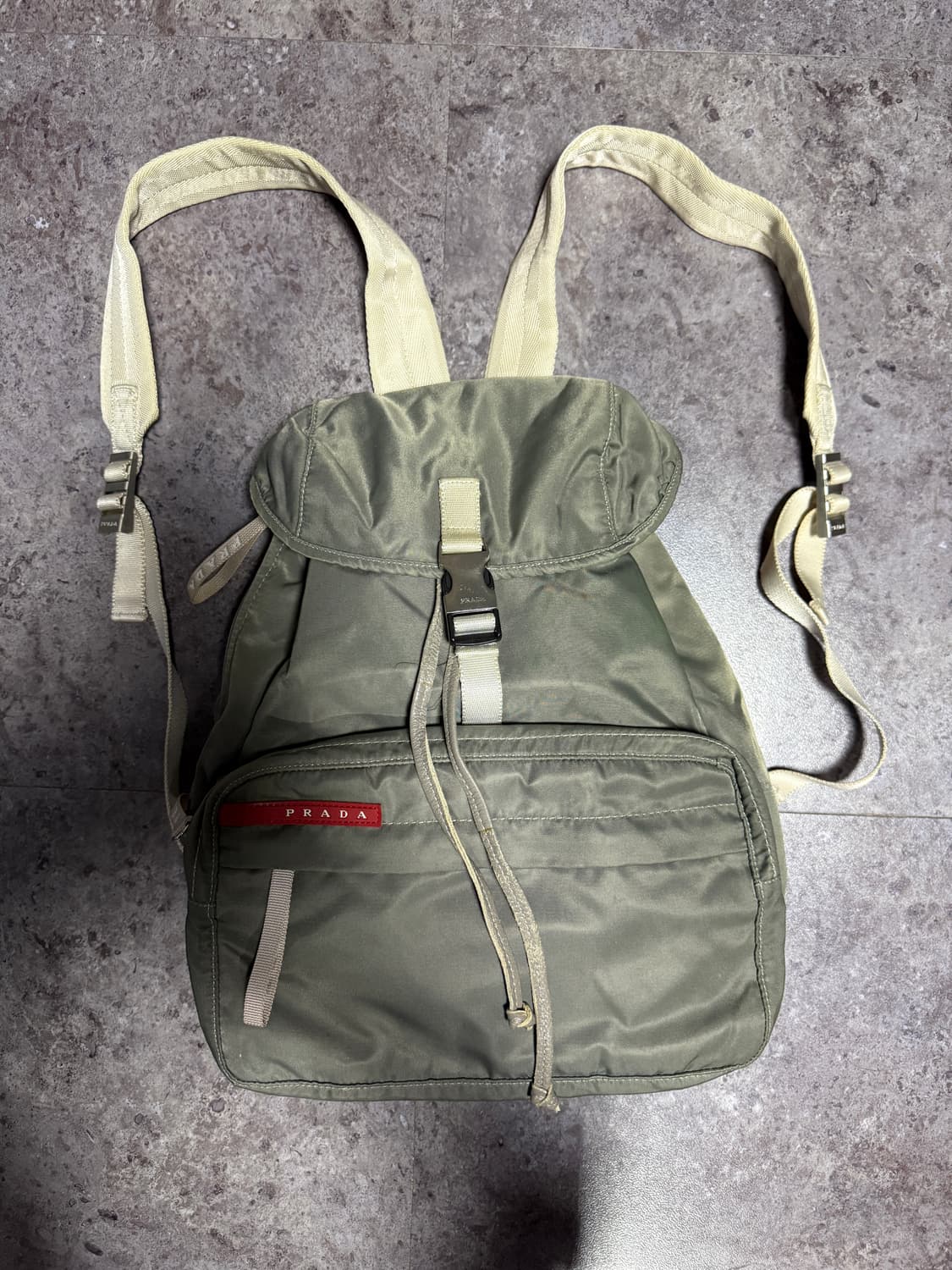 00s 프라다 백팩 상품이미지1