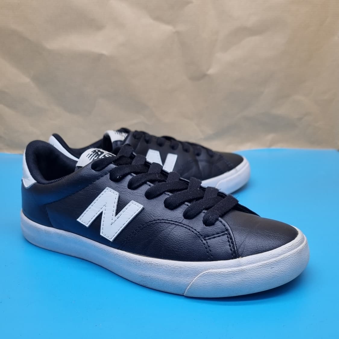 뉴발란스 210 스니커즈 220 상품이미지1