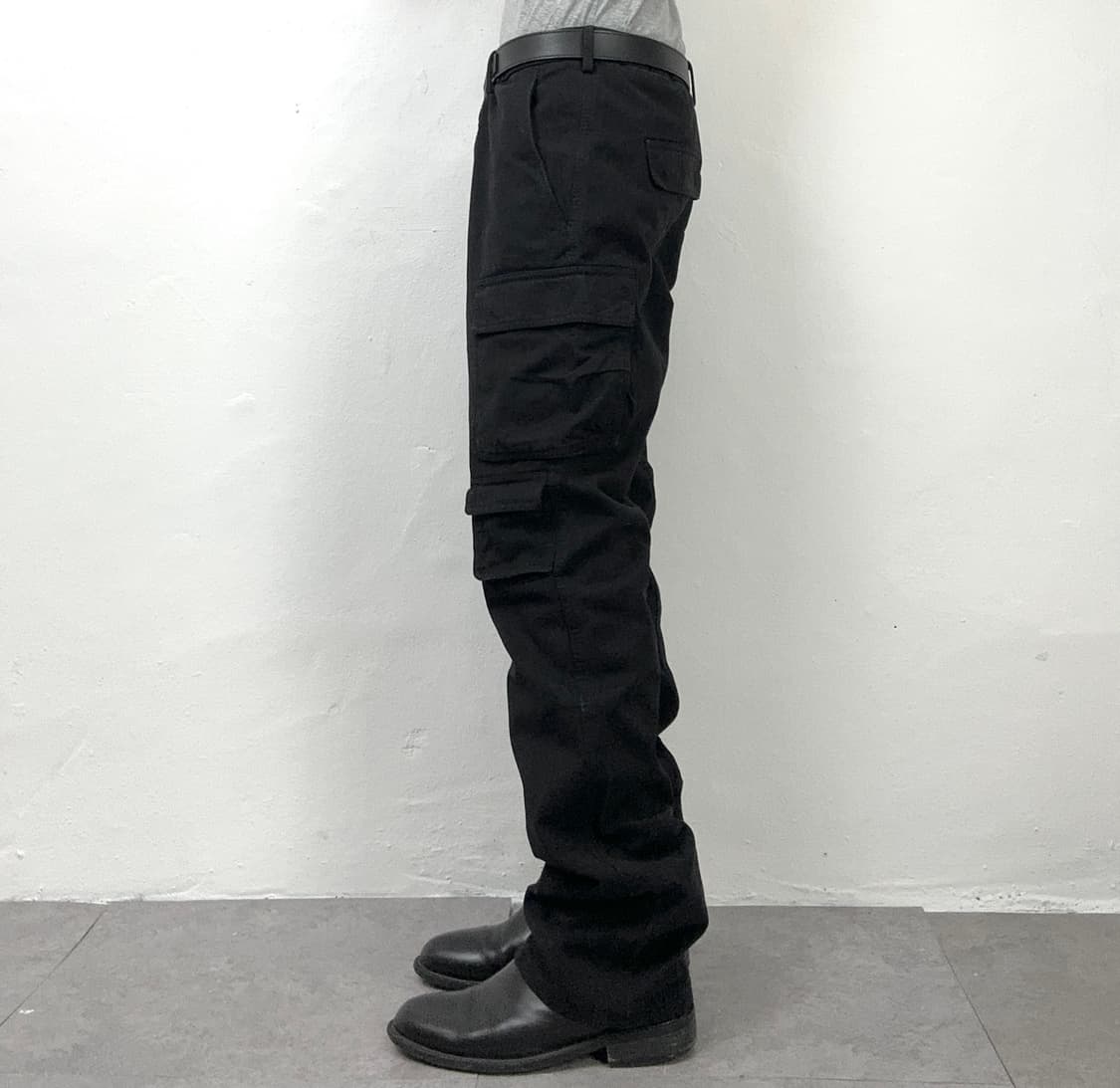 Neil Barrett Multi-Pocket Tactical Cargo 상품이미지3