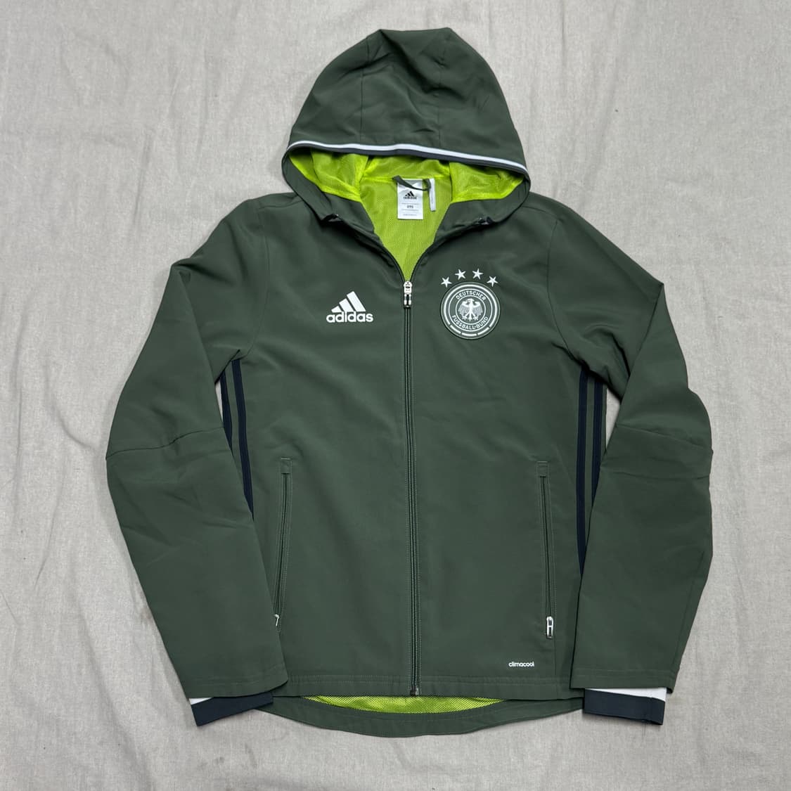 아디다스 독일 카키 바람막이 90 상품이미지1