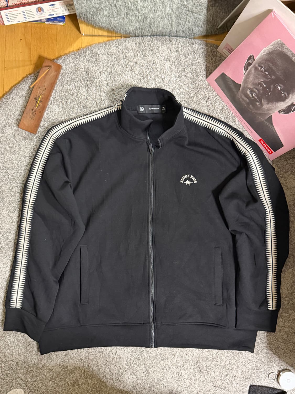 언더커버 x GU 트랙자켓 상품이미지1