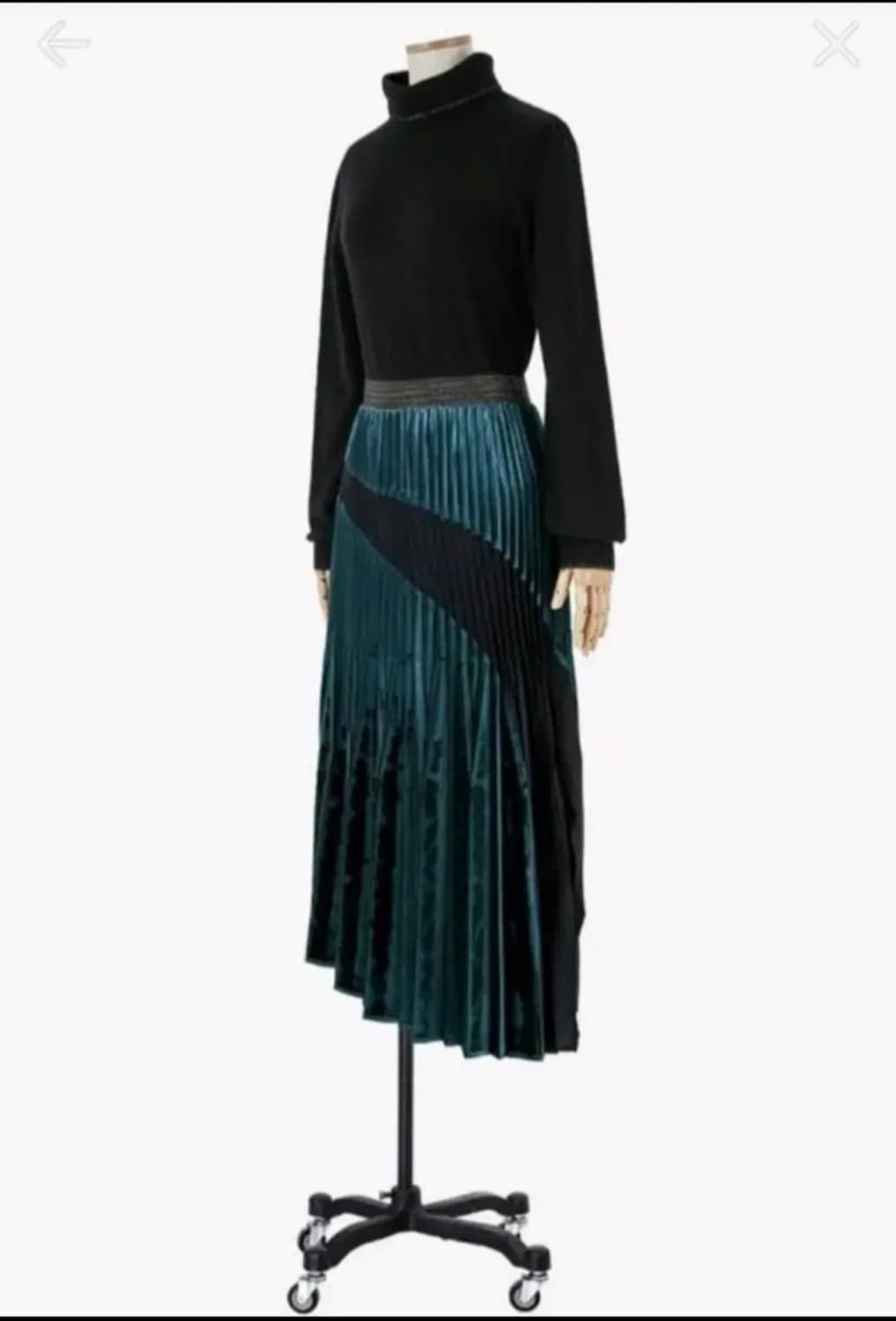 베르니스 벨루아 플리츠 맥시 롱 스커트 44-66 상품이미지1