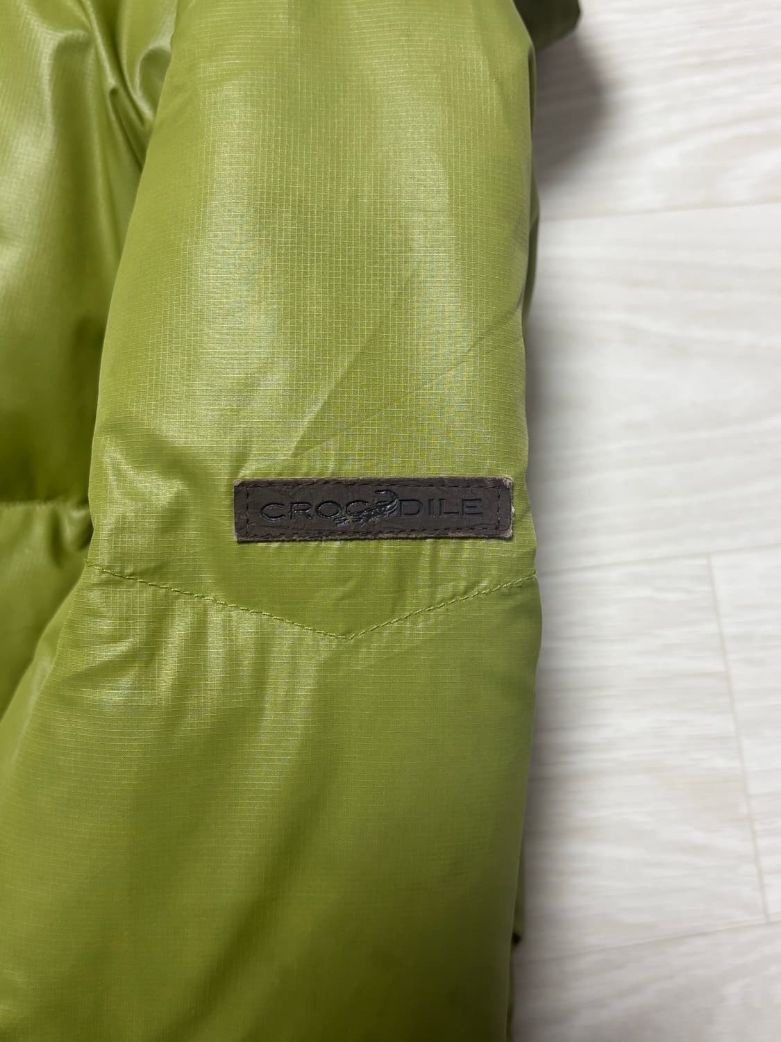 크로커다일 패딩 M 올리브 그린 상품이미지3