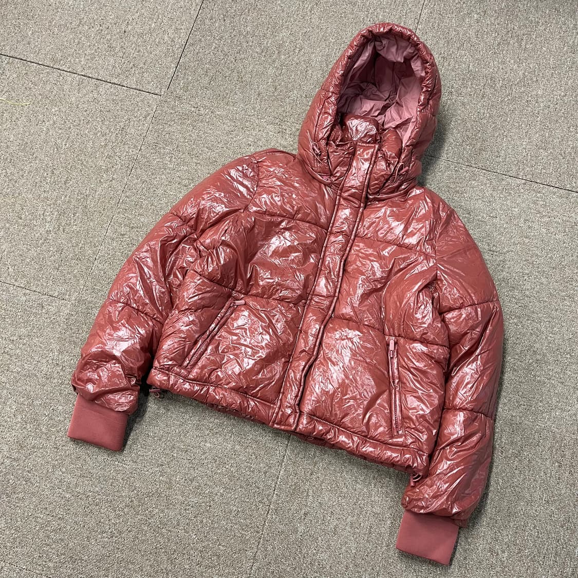 갭 크롭 패딩 상품이미지1