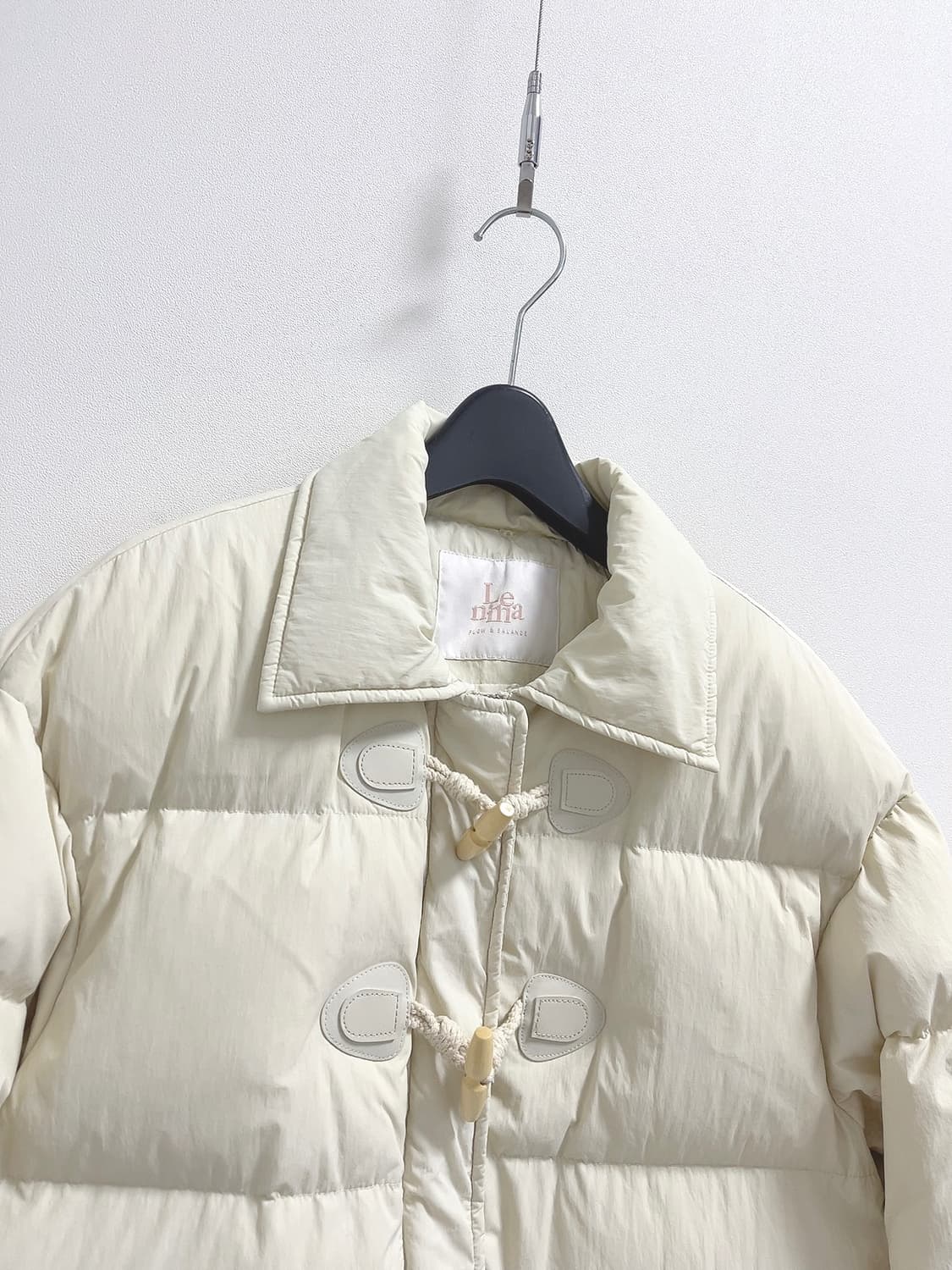 르니나 토글 포인트 덕다운 패딩 상품이미지2