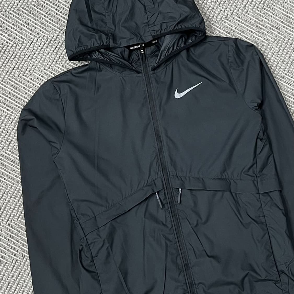 나이키 러닝 바람막이 v0668  상품이미지3
