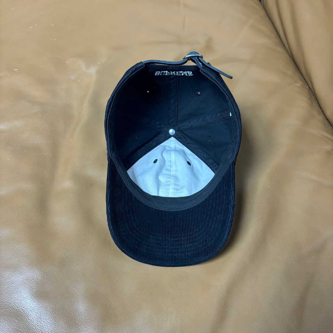 슈프림 S로고 6패널 볼캡 모자 24ss 투톤 블랙 상품이미지7