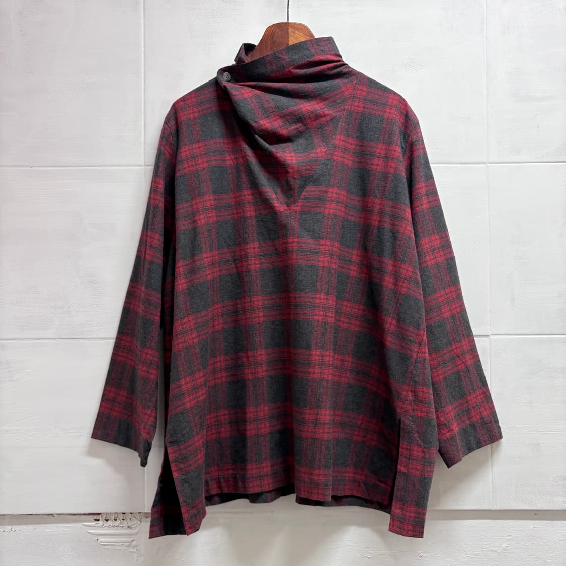 BX by Kondo Chieko 비엑스 콘도 치에코 코튼 셔링 블라우스 상품이미지1