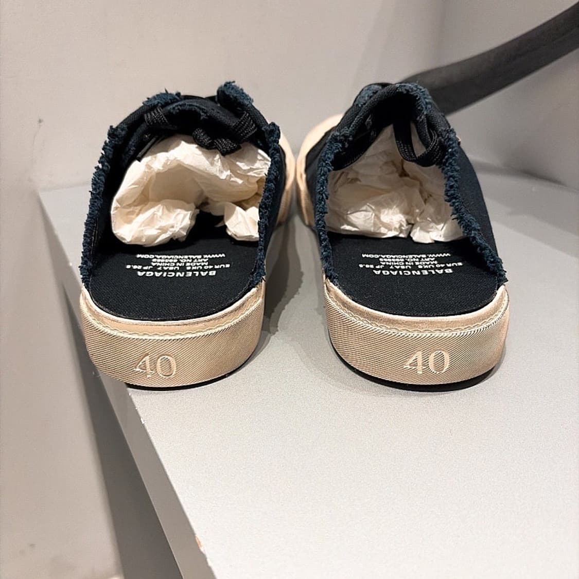 (정품/새상품) BALENCIAGA 발렌시아가 남성 블랙 파리스 뮬 상품이미지3