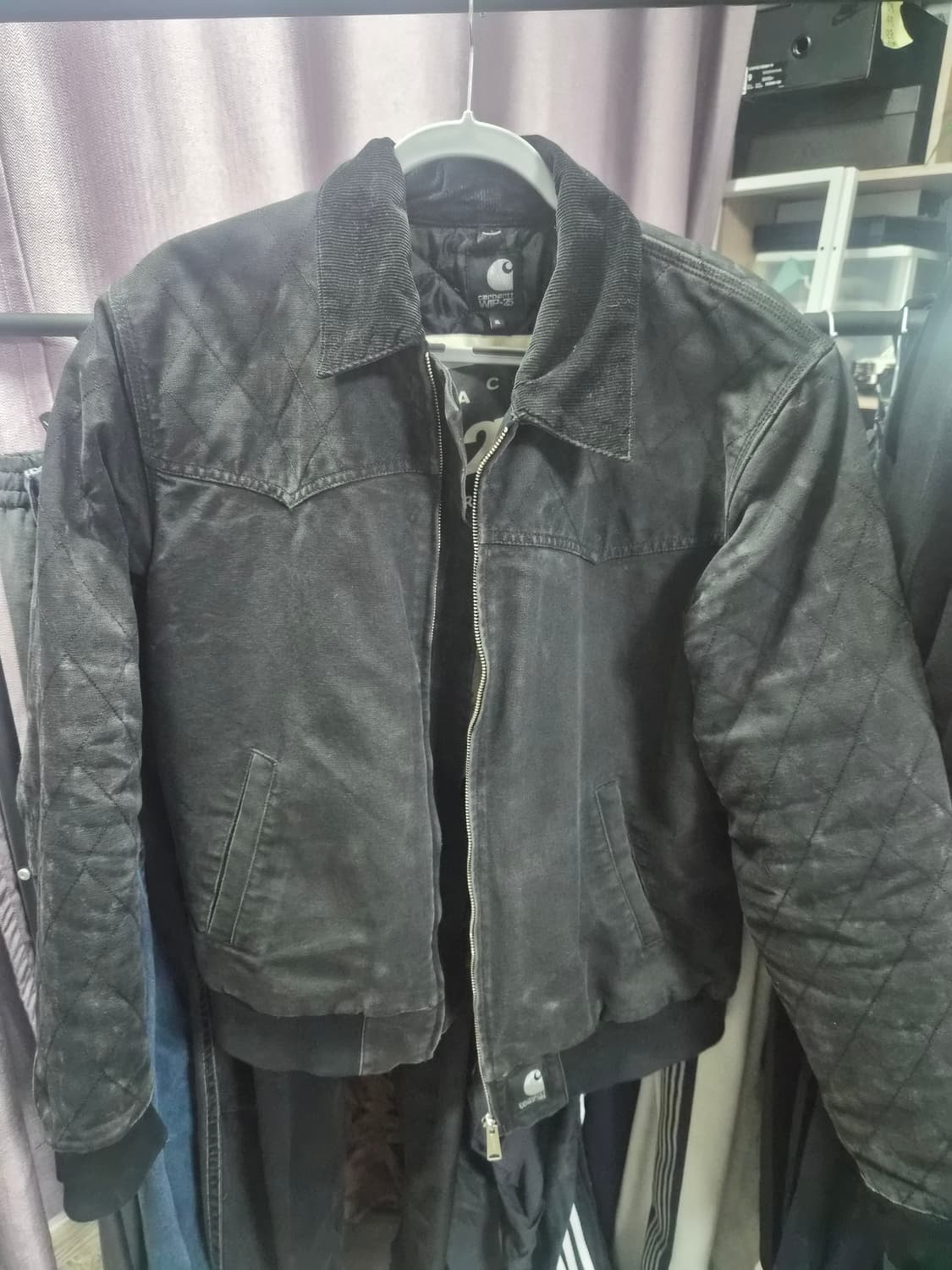 칼하트WIP 25주년 산타페자켓 상품이미지1