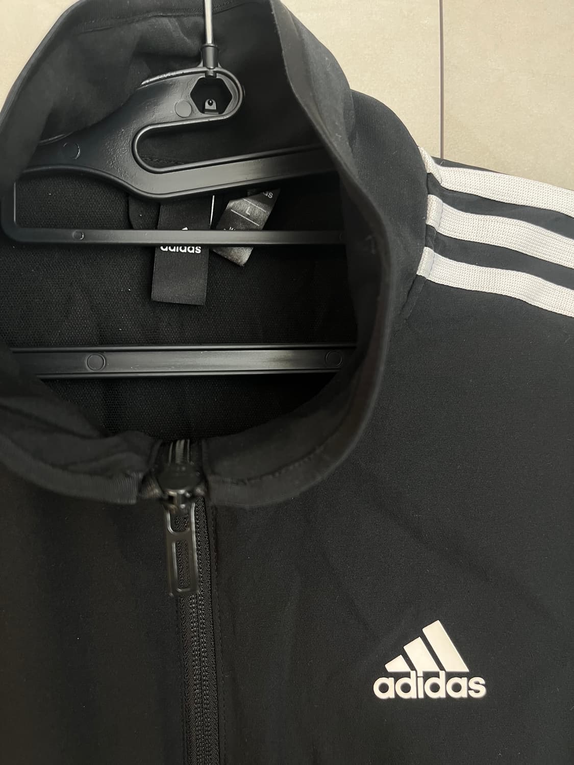 아디다스 바람막이 블랙 [L] 상품이미지4