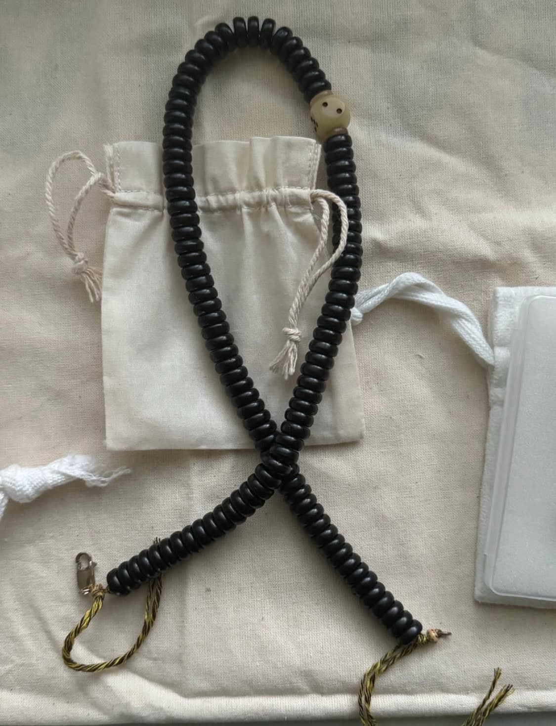 라리앗 Ox bone dice prayer 비즈 목걸이 상품이미지3