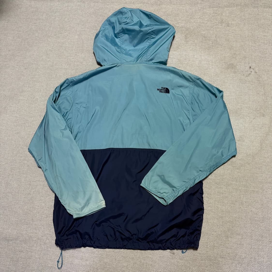 노스페이스 경량 바람막이 상품이미지5