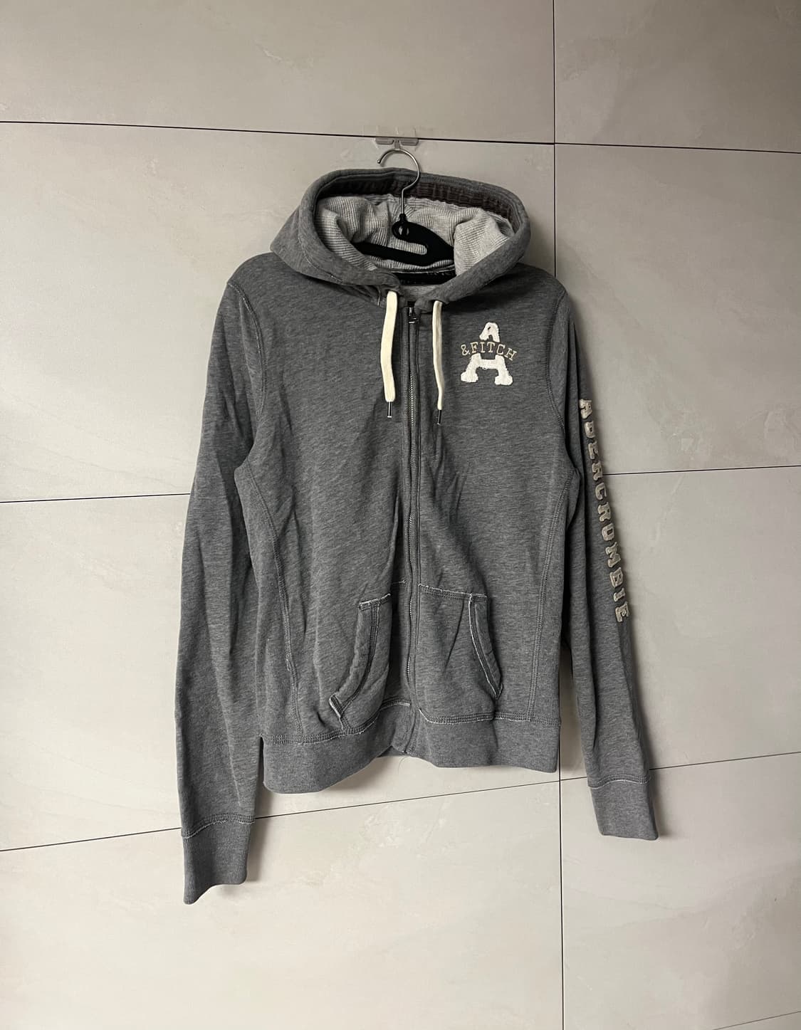 아베크롬비 스펠로고 후드집업 그레이 [L] 상품이미지3
