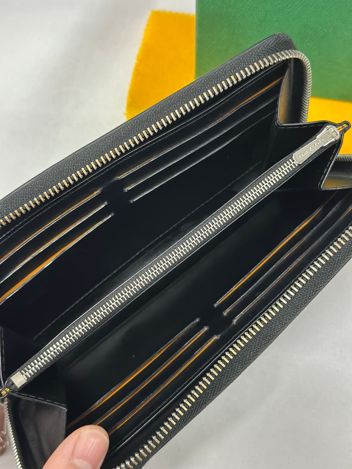 [정품] 고야드 마티뇽 지퍼돌이 장지갑  블랙탄 GM 상품이미지7