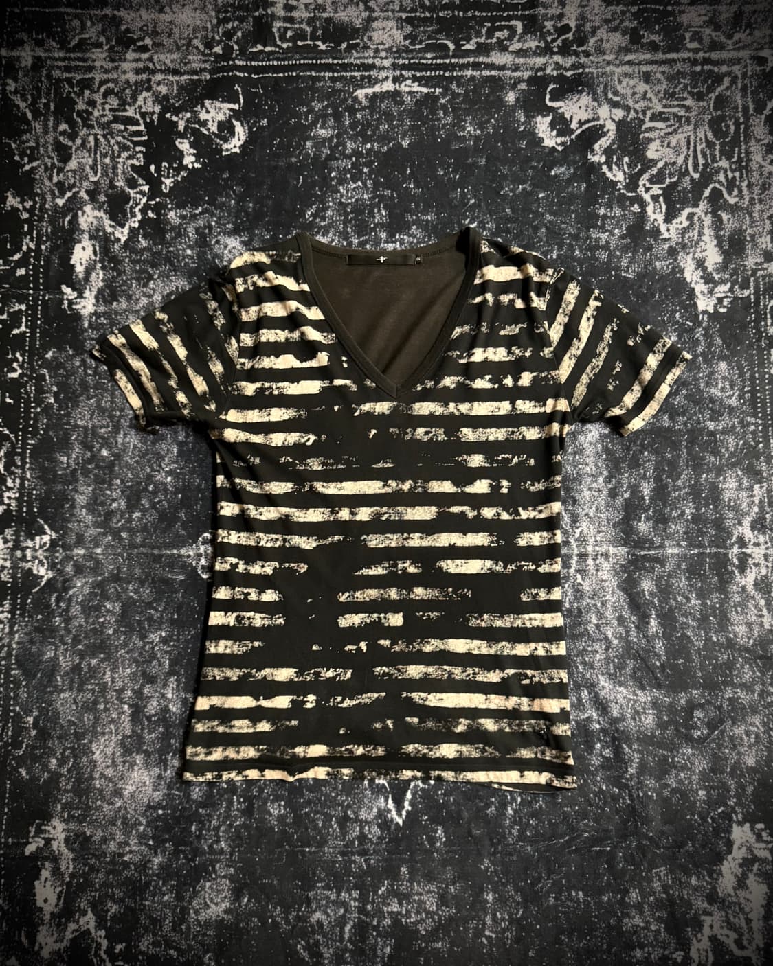 No Id 00s bleached cut sew 상품이미지1