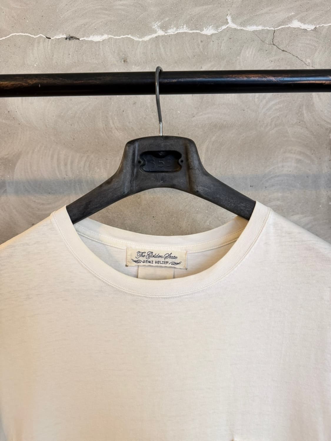 레미 릴리프 티셔츠 100 상품이미지3