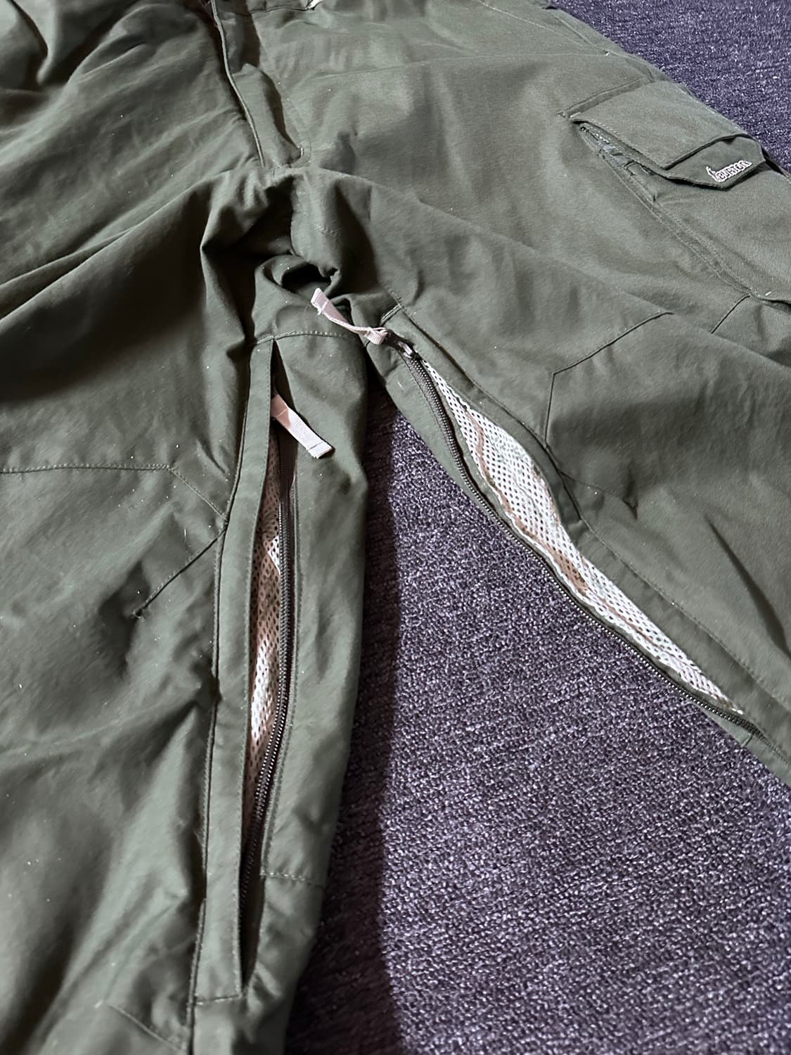 버튼 The White Collection  스노우보드 카고 팬츠 상품이미지7