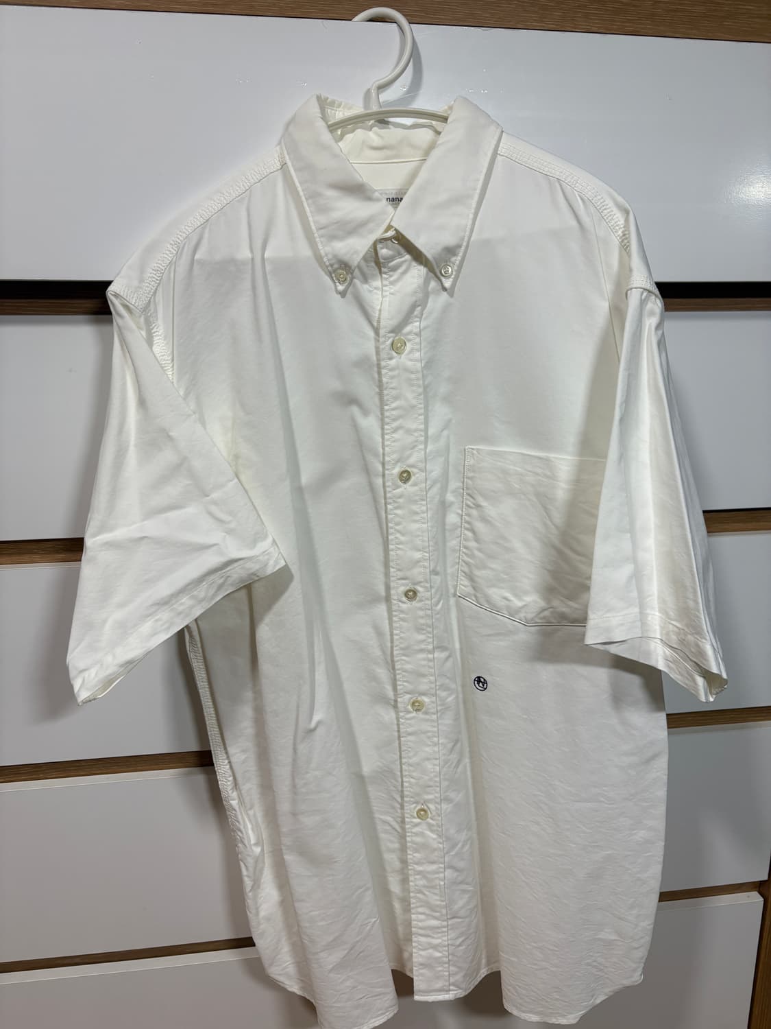 나나미카 버튼 다운 윈드 반팔 셔츠 화이트 M사이즈 상품이미지1
