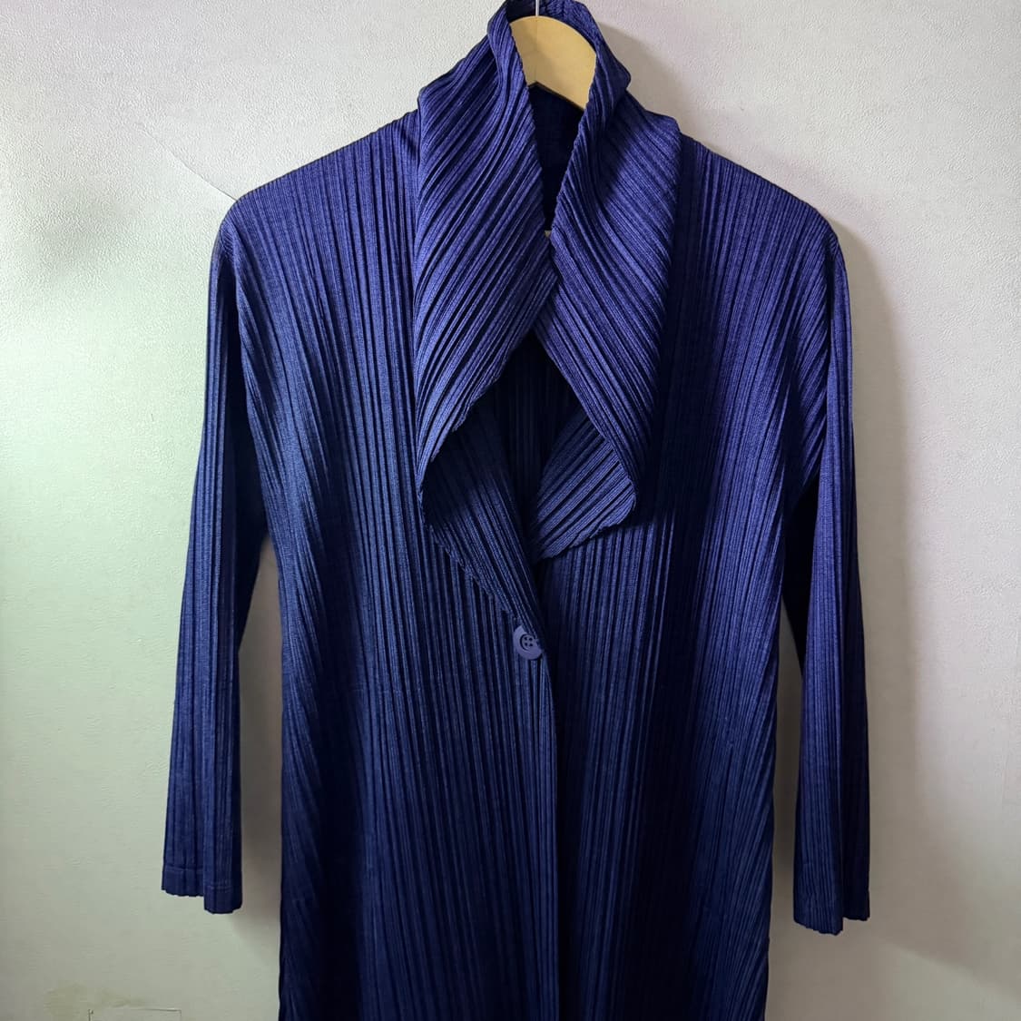 이세미이먀케 플리츠플리즈 원버튼 롱가디건 02 (여성 66정도) 상품이미지6