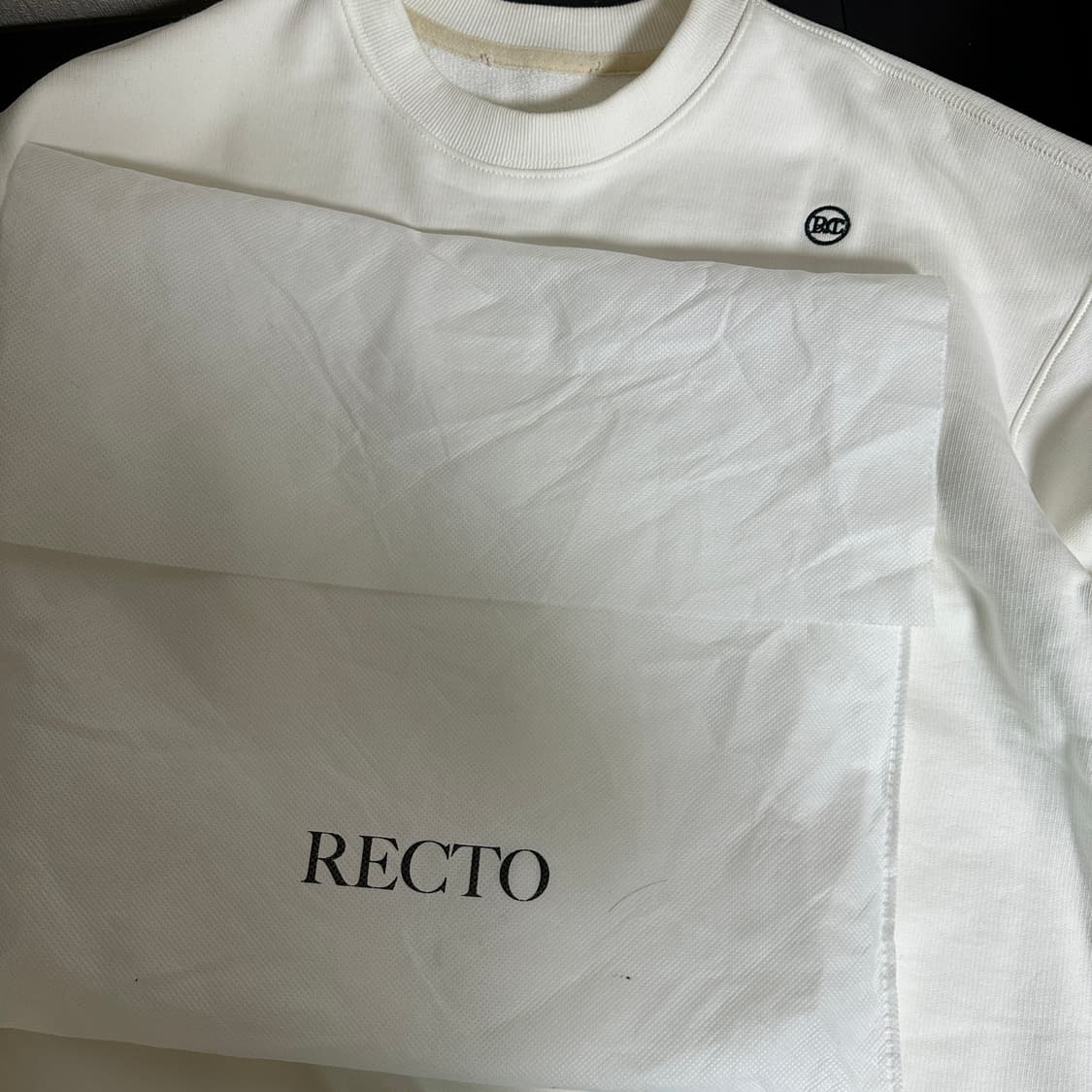 렉토 크롭 rc 맨투맨 화이트 상품이미지1