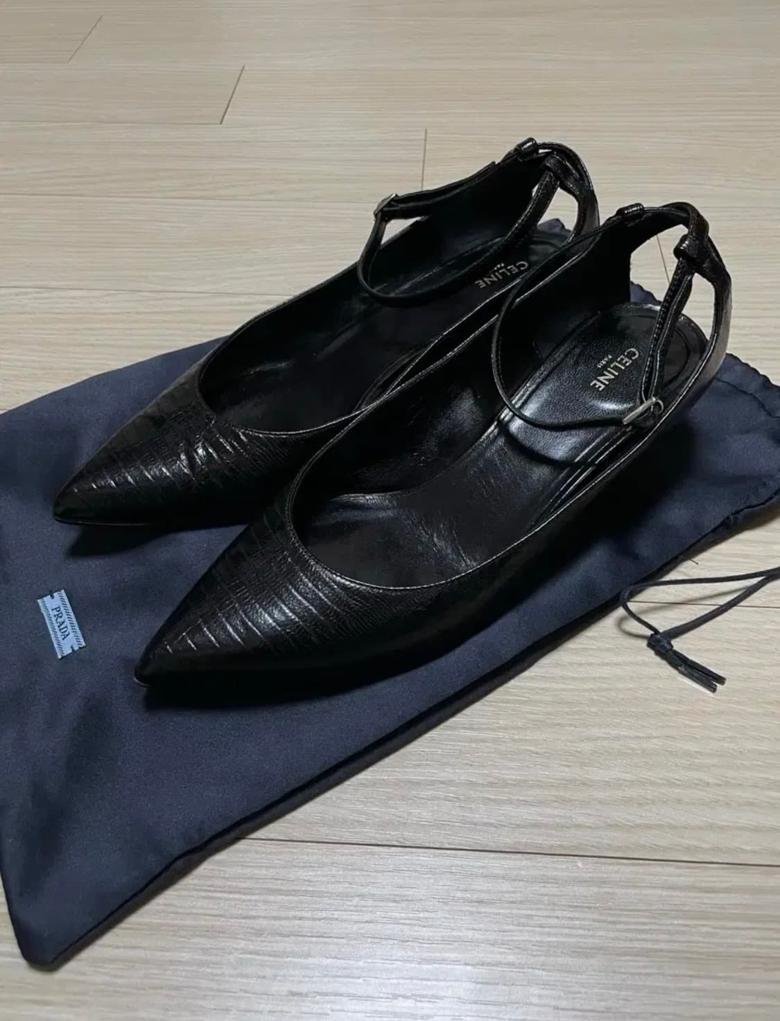 셀린느 키튼힐 슬링백 상품이미지2