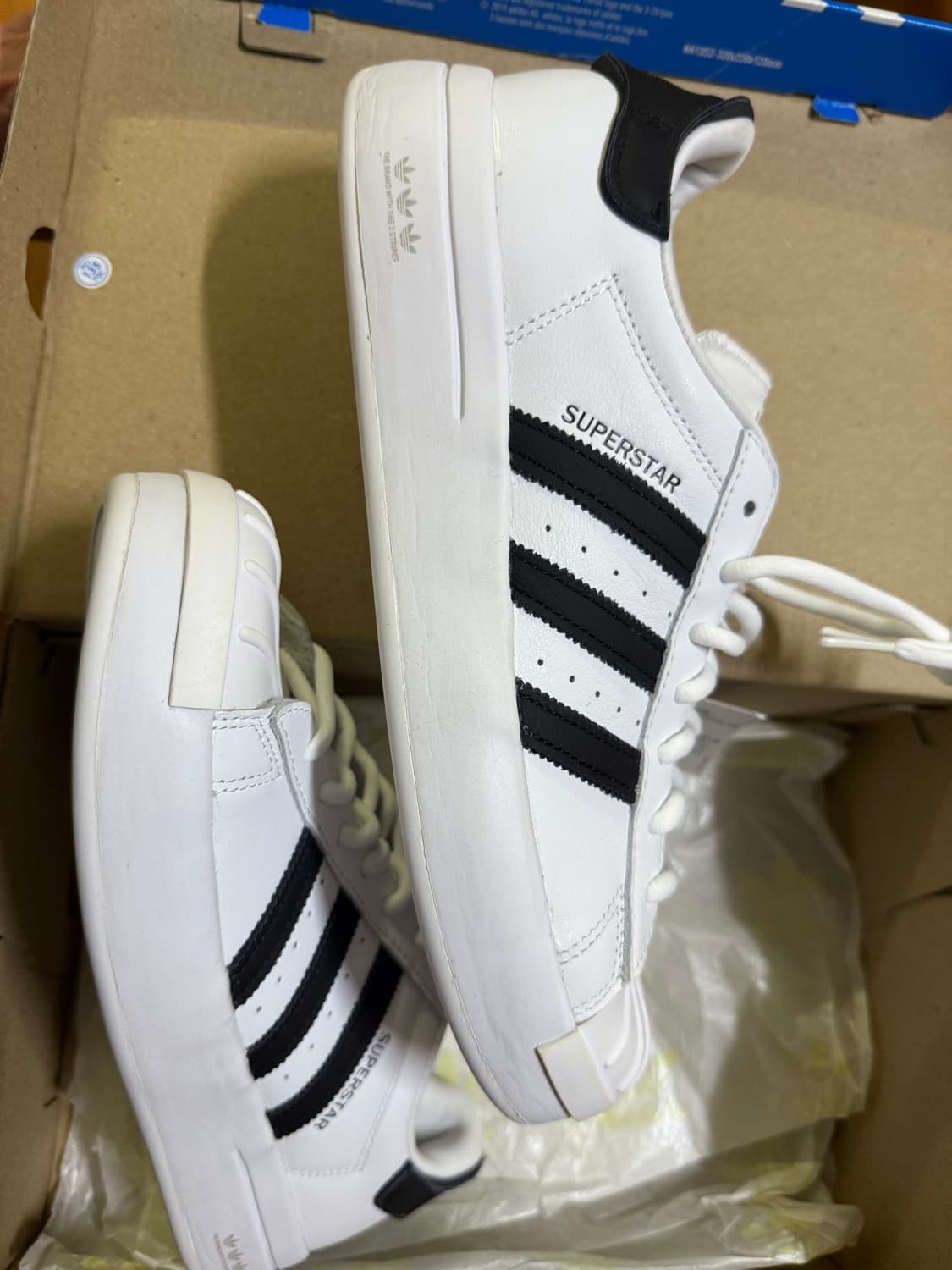 270사이즈 아디다스 슈퍼스타 아윤 우먼스 화이트 블랙 상품이미지1