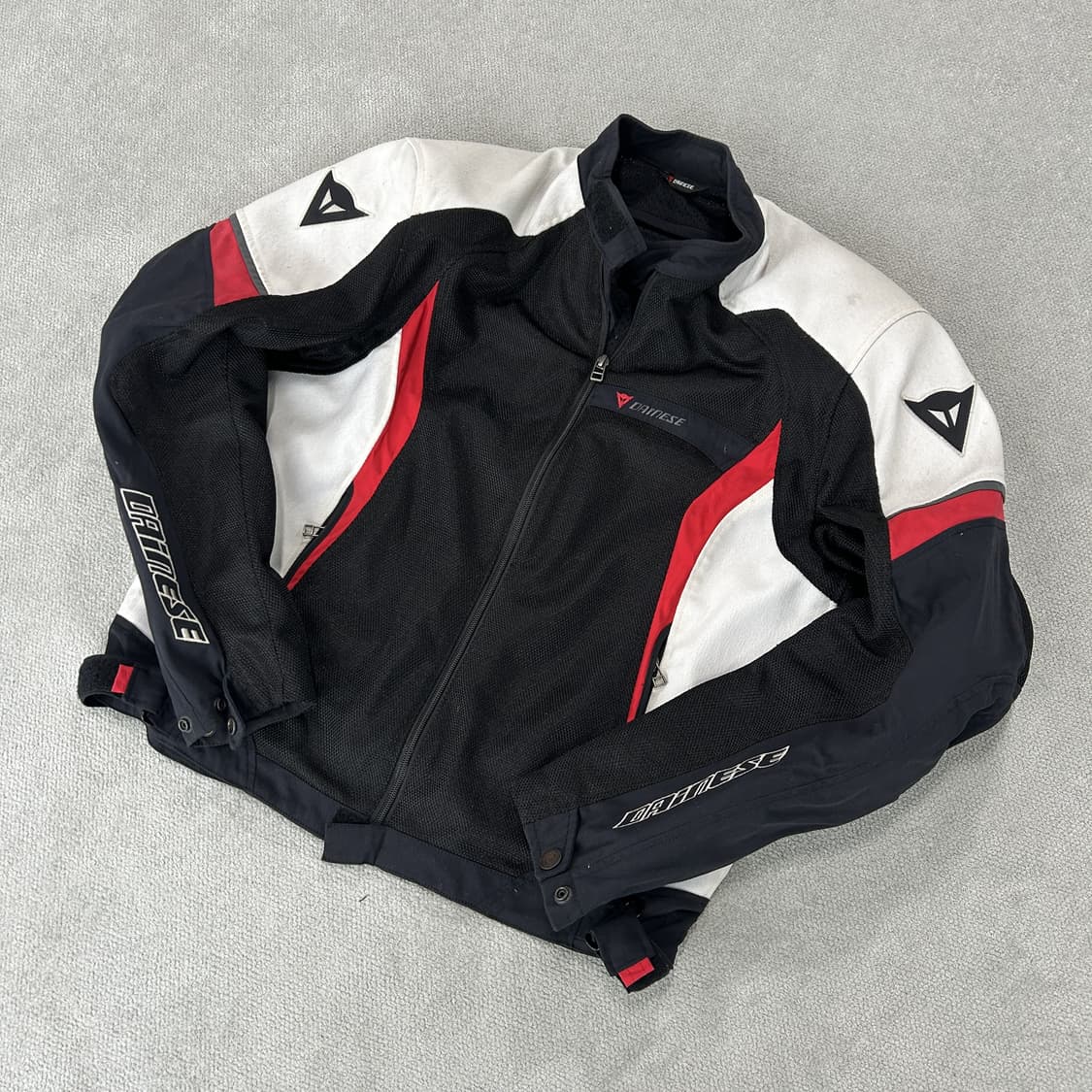 다이네즈 블랙/화이트 매쉬 자켓 L 상품이미지1