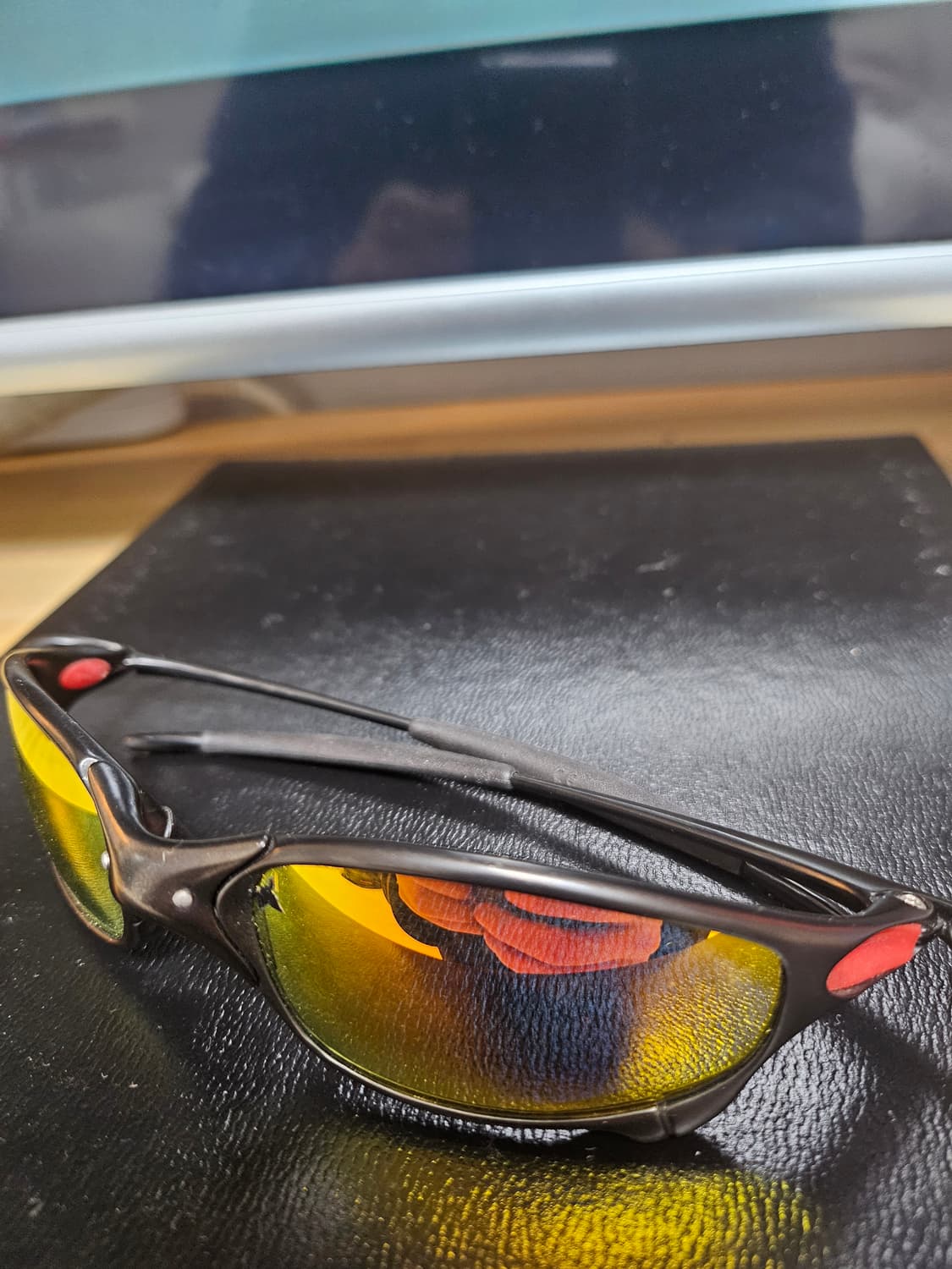 오클리 줄리엣 두카티 상품이미지3