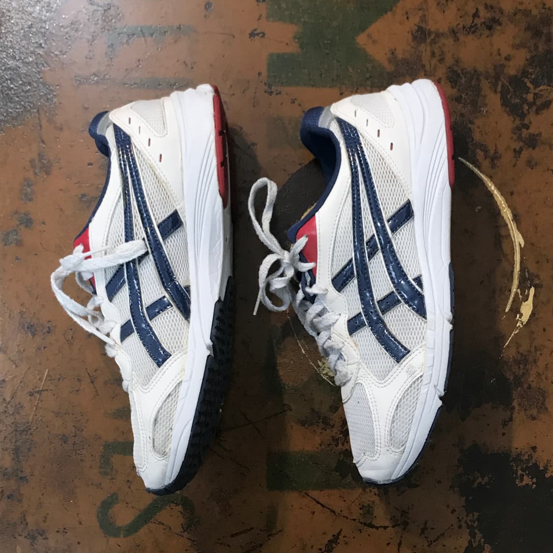 아식스 네오대쉬 화이트 265 사이즈  상품이미지2