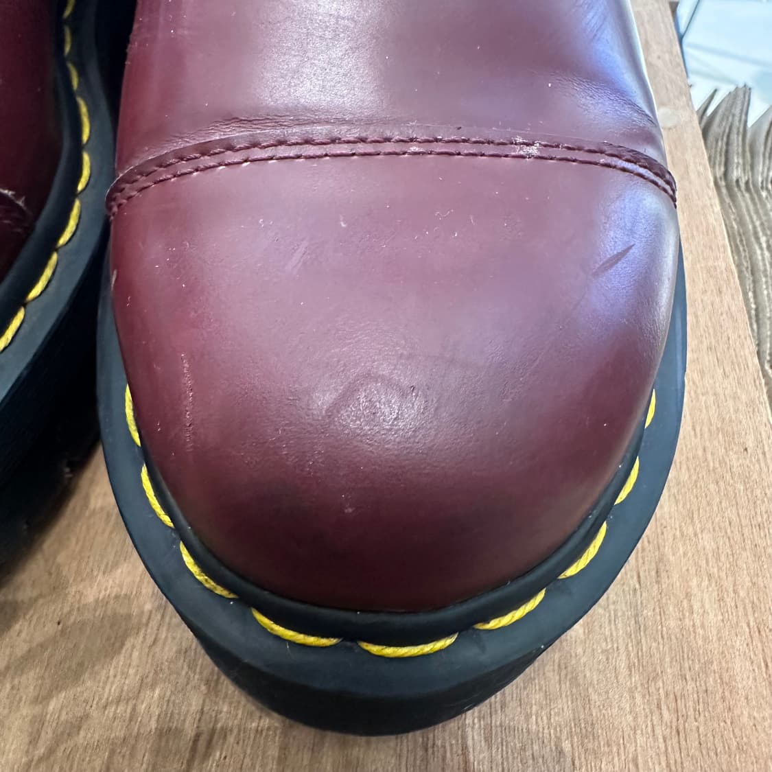 닥터마틴 메리제인 쿼드 ‘버건디’ 상품이미지8