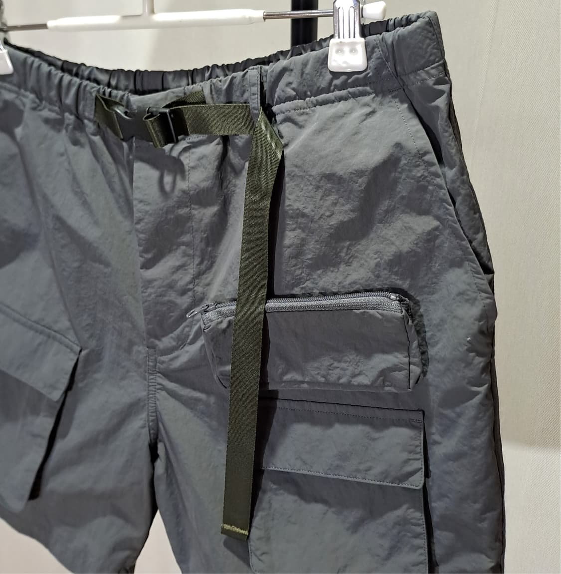 (택포) 아웃스탠딩 유틸리티 포켓 반바지 M B717 상품이미지2