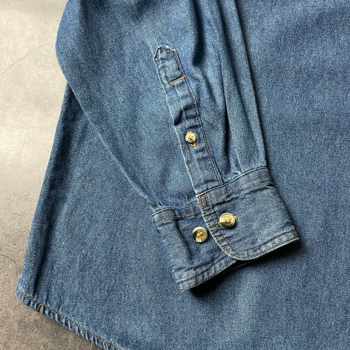 AMPLITUDE 빈티지 다운버튼 코튼 데님 셔츠 A00754 상품이미지5
