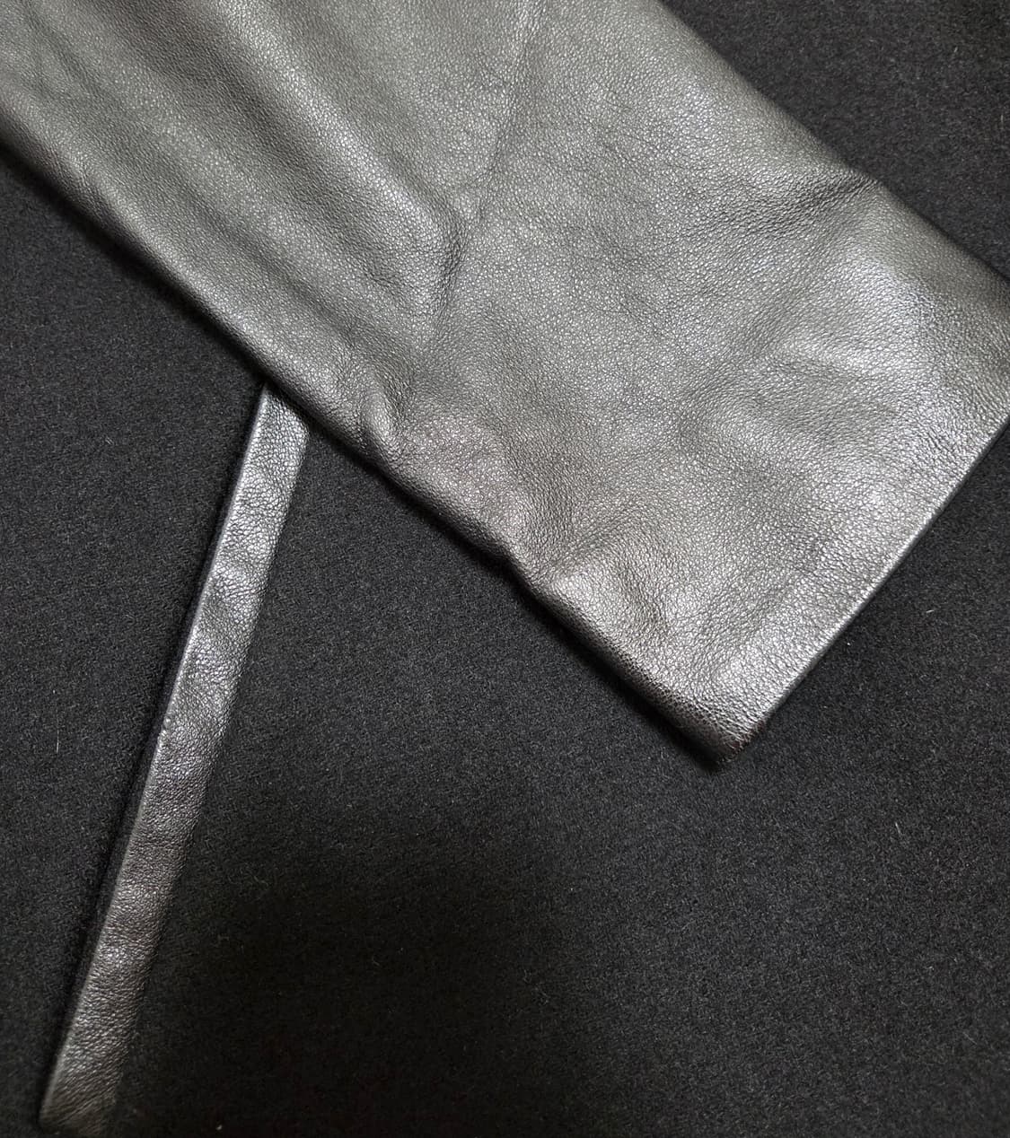 띠어리 가죽 믹스 코트 상품이미지5