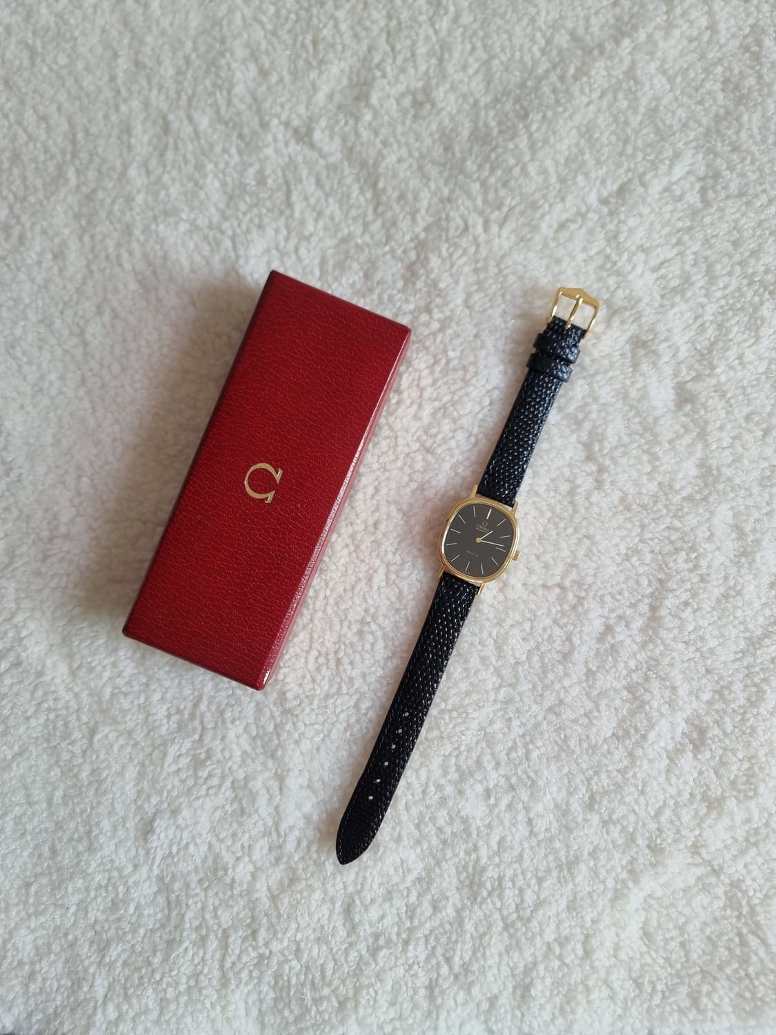 오메가 드빌 앨립스 블랙다이얼 골드 플레이트 쿼츠 남여공용 시계 상품이미지6