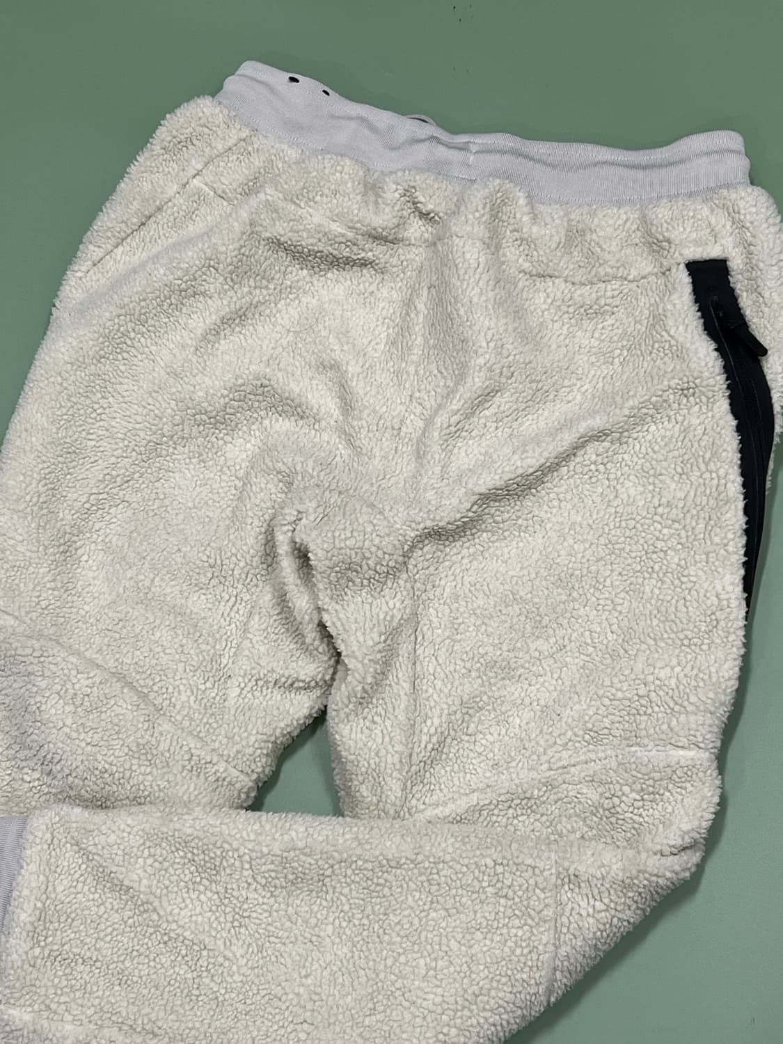 나이키 셰르파 후리스 조거팬츠 아이보리 상품이미지5